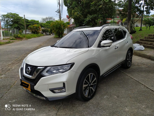 Nissan X-Trail 2.5 Exclusive