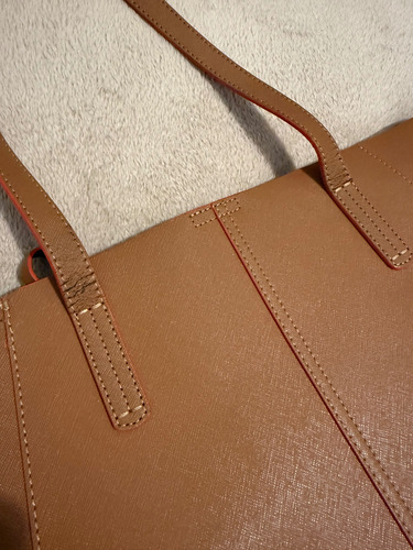 Cartera Tote Jackie Smith Con Detalles Marrón Lisa Marrón (Usado)