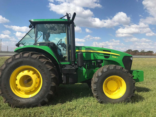 Imagem 2 de 8 de Jhonn Deere 7225 J