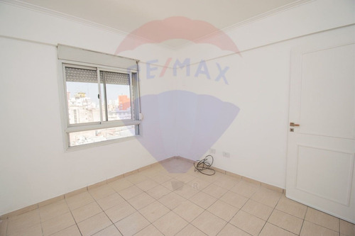 Imagen 16 de 22 de Departamento De 2 Dormitorios Microcentro En Venta