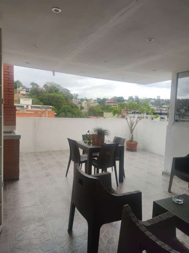  ¡vive El Lujo En Cafetal Santa Sofía! Exclusivo Penthouse Con Vistas Panorámicas Y Comodidades De Primera Clase 