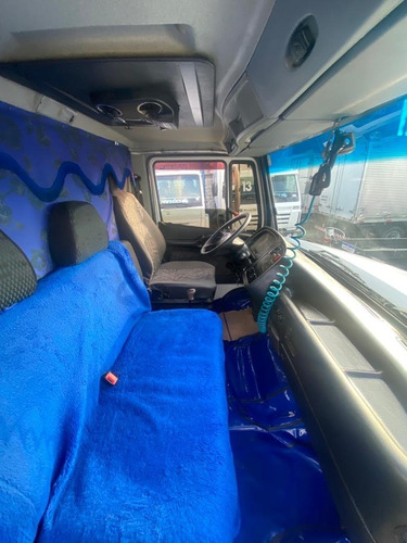 Imagem 11 de 14 de Mercedes Benz 1319