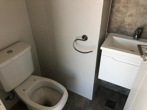 Imagen 26 de 28 de Departamento - La Plata