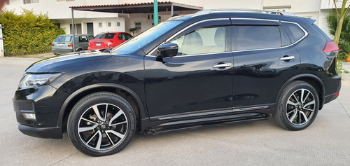 Imagen 2 de 15 de Nissan X-trail 2018 2.5 Exclusive 2 Row Cvt
