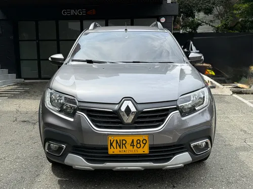 Renault Stepway 1.6 Intense Automática