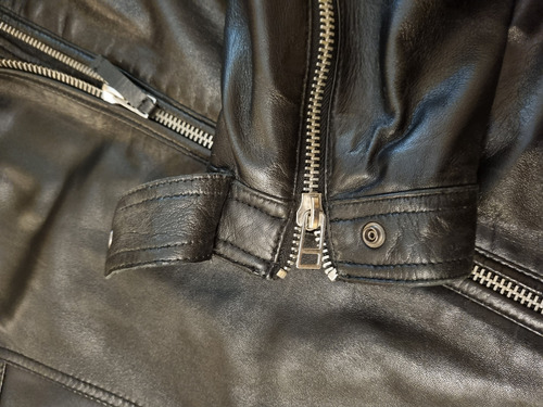 Campera De Cuero Herencia Hendrix Como Nueva Hombre Kosiuko (Usado)