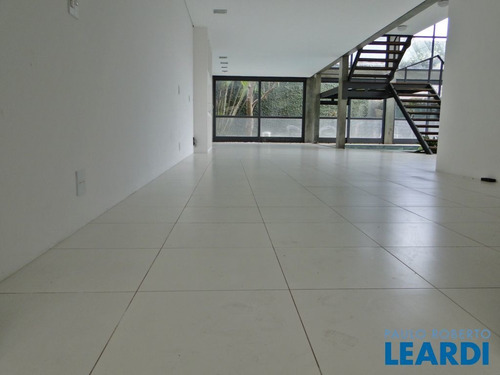 Imagem 3 de 10 de Casa Assobradada - Saúde - Sp - 512787