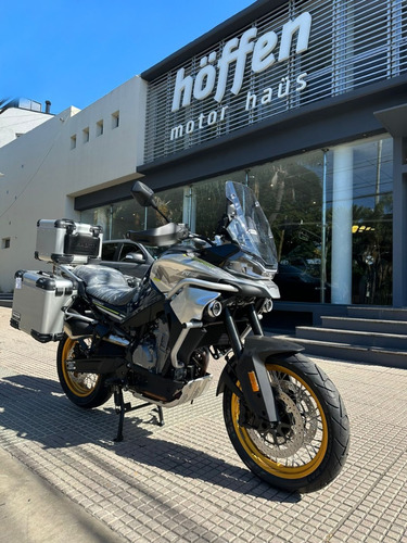 Cf Moto 800mt .hoffen 