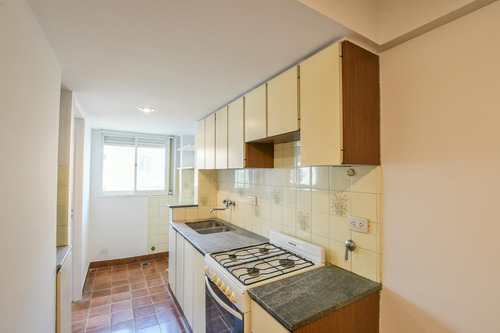 Imagen 8 de 22 de Departamento De 3 Dormitorios En Venta Impecable Centro Balcón Terraza