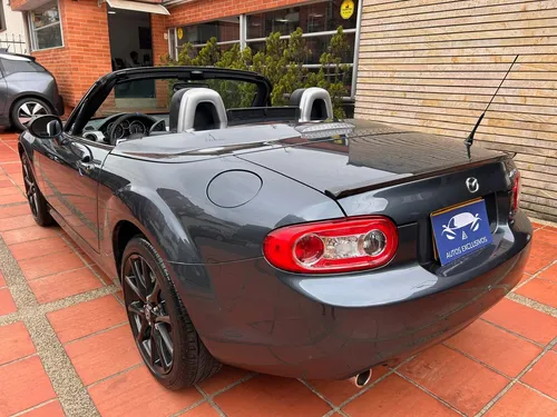 Mazda Miata Mx 5 Convertible 2.0 Mt