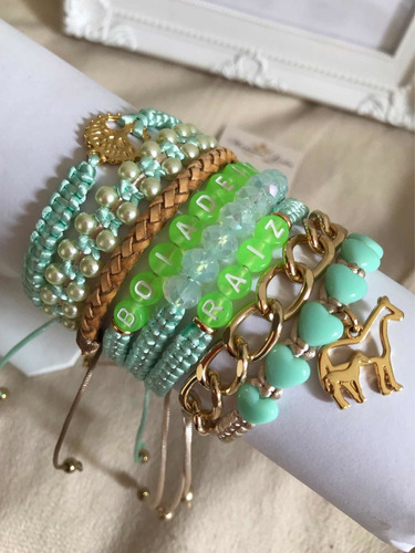 Imagem 7 de 10 de Pulseira Blogueira Neon Olho Grego Búzios Coração Cavalo