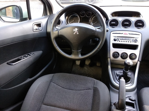 Peugeot 408 Allure 2.0