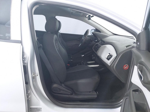 Imagem 12 de 15 de 158728 - Chevrolet Onix 2019 Com Garantia
