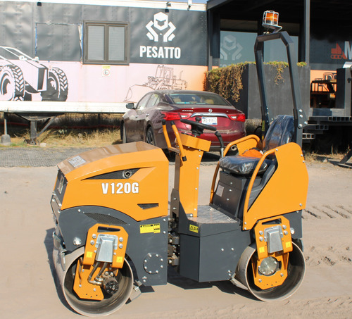 Rodillo Compactador Pesatto V120g De Gasolina 1.2 T + Regalo