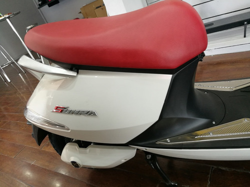 Imagen 14 de 25 de Moto Electrica Grace Scooter Se Patenta 0km Sunra Litio