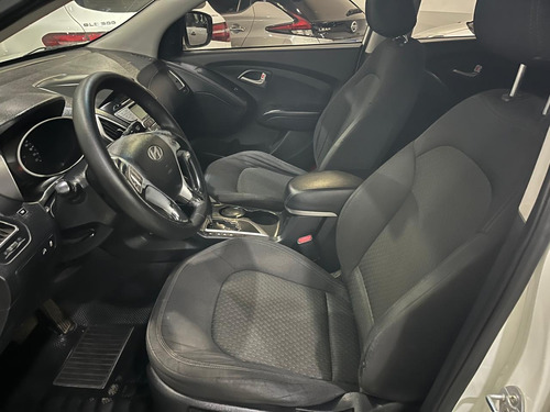 Hyundai Tucson 2.0 Gl 6at 2wd