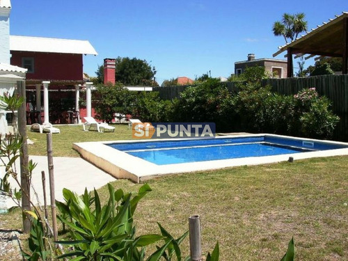 Imagen 20 de 23 de Casa En Venta - Montoya