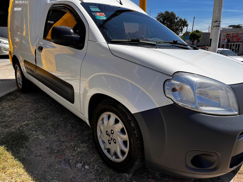 Imagen 8 de 19 de Fiat Fiorino 2018 1.4 Fire Evo 87cv