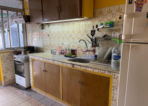 Venta Casa 2 Dormitorios Con 2 Depósitos Buceo