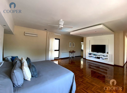Imagen 18 de 30 de Casa De Categoría En Venta, Villa Belgrano, Córdoba. 4 Dormitorios