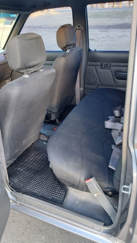 Imagen 12 de 16 de Toyota Hilux 2.8 Dlx 4x2 2000 400.000km Reales Vremy