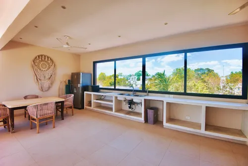 2 Casas Por El Precio De Una! Villa De 7 Recamaras Con 2 Albercas Lock-off Amueblada