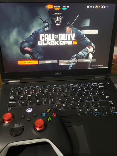Dell E7470 8gb Ram, 256gb Nvme Samsung Negro (Usado)