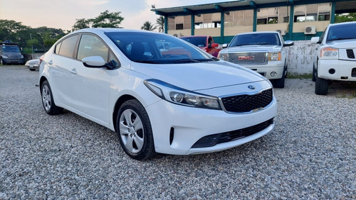 Imagen 3 de 11 de Kia Forte 2.0 L At 2018
