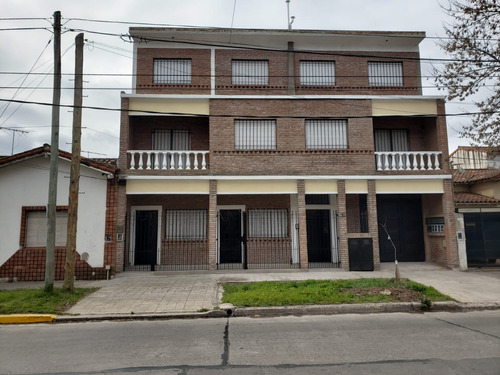 Departamento En Alquiler A Pocas Cuadras De La Estación De Padua