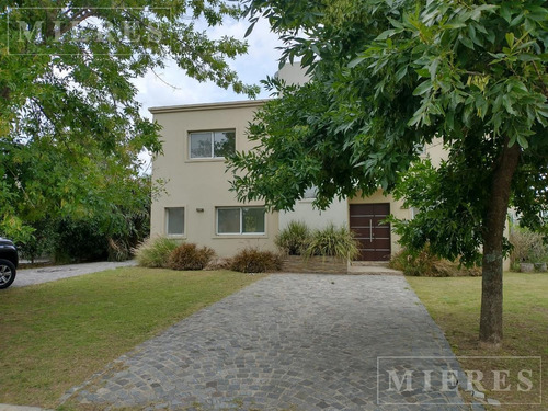 Imagen 2 de 19 de Casa En Alquiler En Haras Santa Maria Barrio Los Eucaliptos