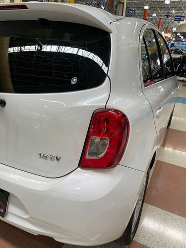 Nissan March 1.6 16v Sv 5p