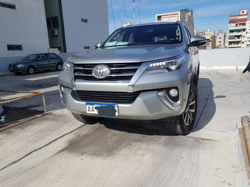 Toyota Sw4 4x4 Srx 2.8 Tdi A/7 7a