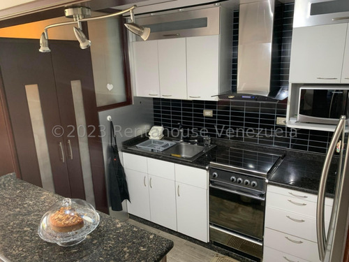 Imagen 8 de 27 de Apartamento Remodelado En Venta En La Tahona Caracas