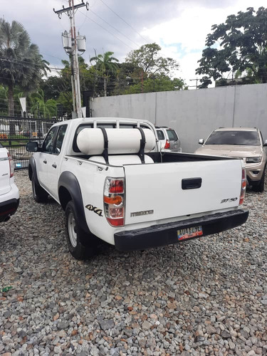 Imagen 4 de 6 de Mazda Bt50 2013