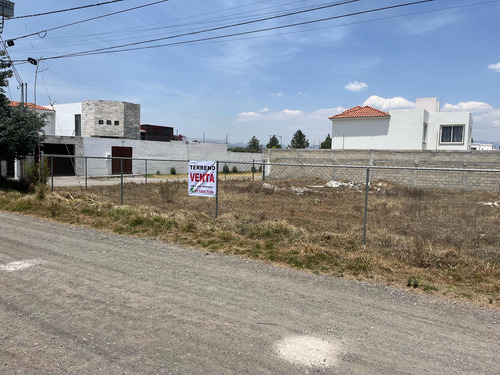 Terreno 408m2 En Privada Junto A Hacienda San Antonio