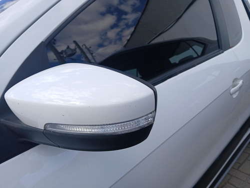 Volkswagen Saveiro 1.6 Cross Cab. Estendida Total Flex 2p
