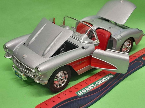 Burago Italy 1/18 Chevrolet Corvette 1957 Espectacular 1!!