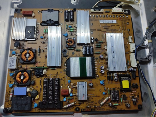 Television Lg 42lw5700 Fuente Tcon Bocinas Pzas Refacciones (Usado)