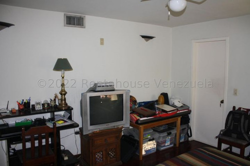 Ana Torres. Casa En Venta 2311877 En El Cafetal