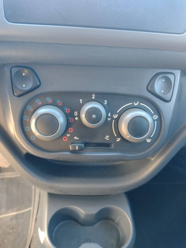 Imagem 6 de 8 de Fiat Fiorino 1.4 Mpi Furgão Hard Working 8v Flex 2p Manual