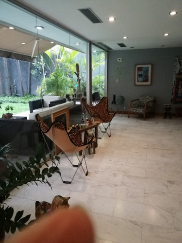 Imagen 9 de 12 de Apartamento En Venta Urb. Campo Alegre C-19622