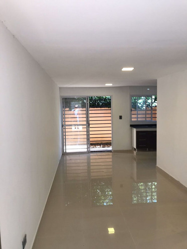 Venta Duplex 3 Ambientes Del Viso Las Thiaras