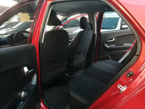Imagem 10 de 13 de Kia Picanto Ex 5p 1.0 Flex At 2015