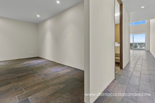 Moderno Loft En Venta En San Patricio, Metepec, Estado De México