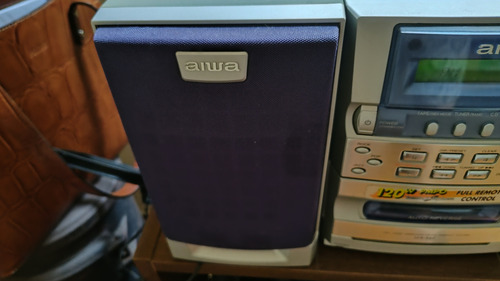 Minicomponente Aiwa - Celeste 20 W (Usado)