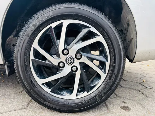 Toyota Yaris 1.5 Core At Sedan Cvt
