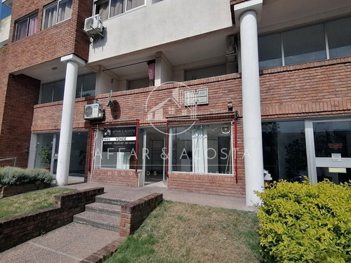 Imagen 2 de 7 de En Venta - Local Comercial