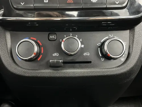 Renault Kwid OUTSIDER 1.0 5P