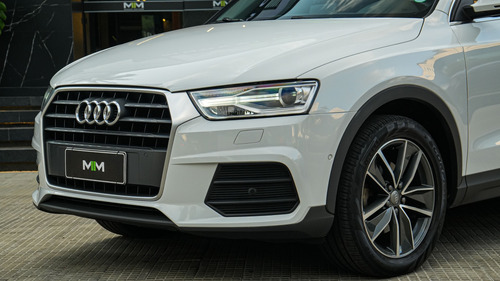 Audi Q3 1.4 TFSI AMBIENTE FLEX 4P S TRONIC