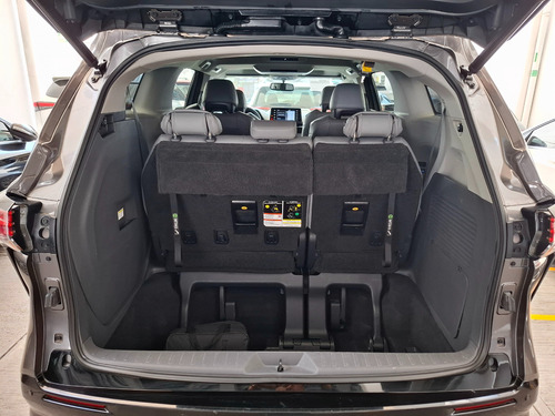 Toyota Sienna 2.5 Limited At hibrida